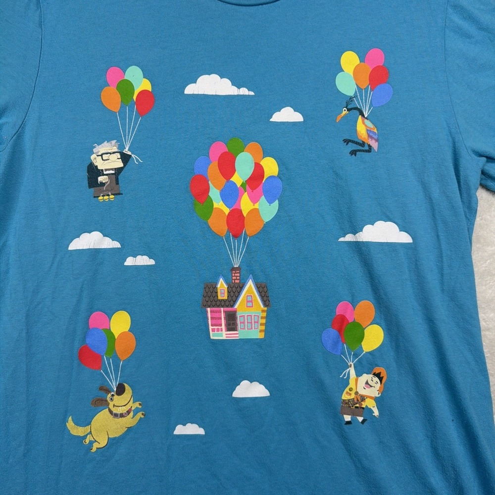 Disney Pixar Up Harveys Graphic T Shirt Unisex M Balloon House Dug Carl - Picture 2 of 7